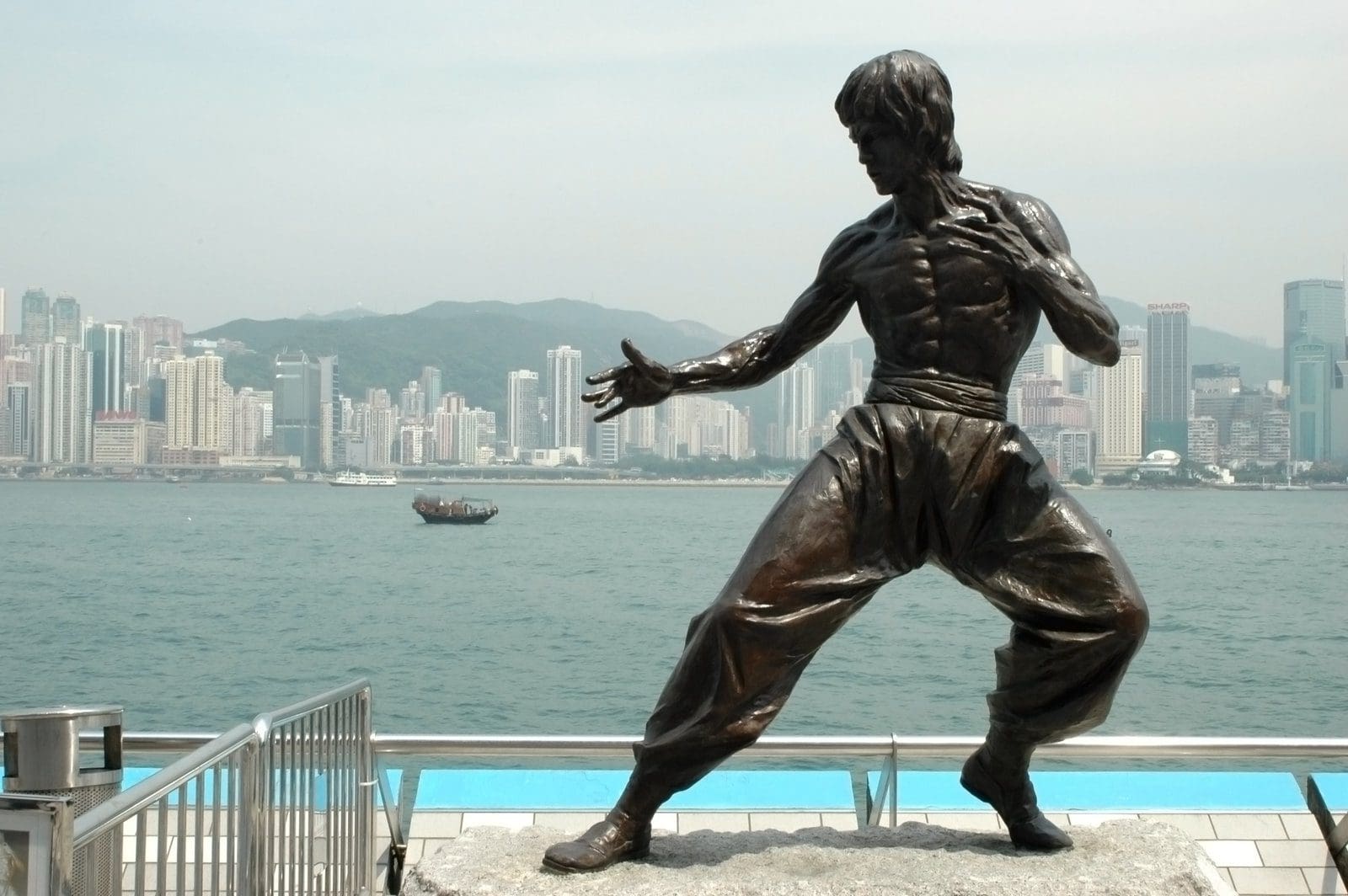 Bruce Lee Sculpture