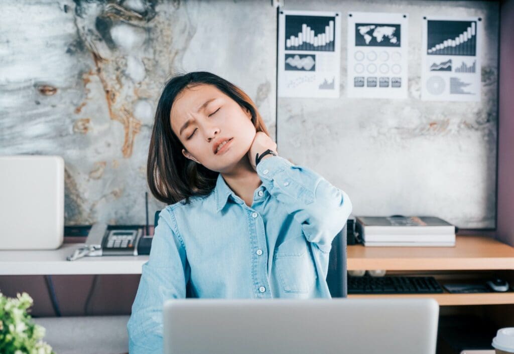 office syndrome,Asian designer neck ache when working,use hand catch her neck pain